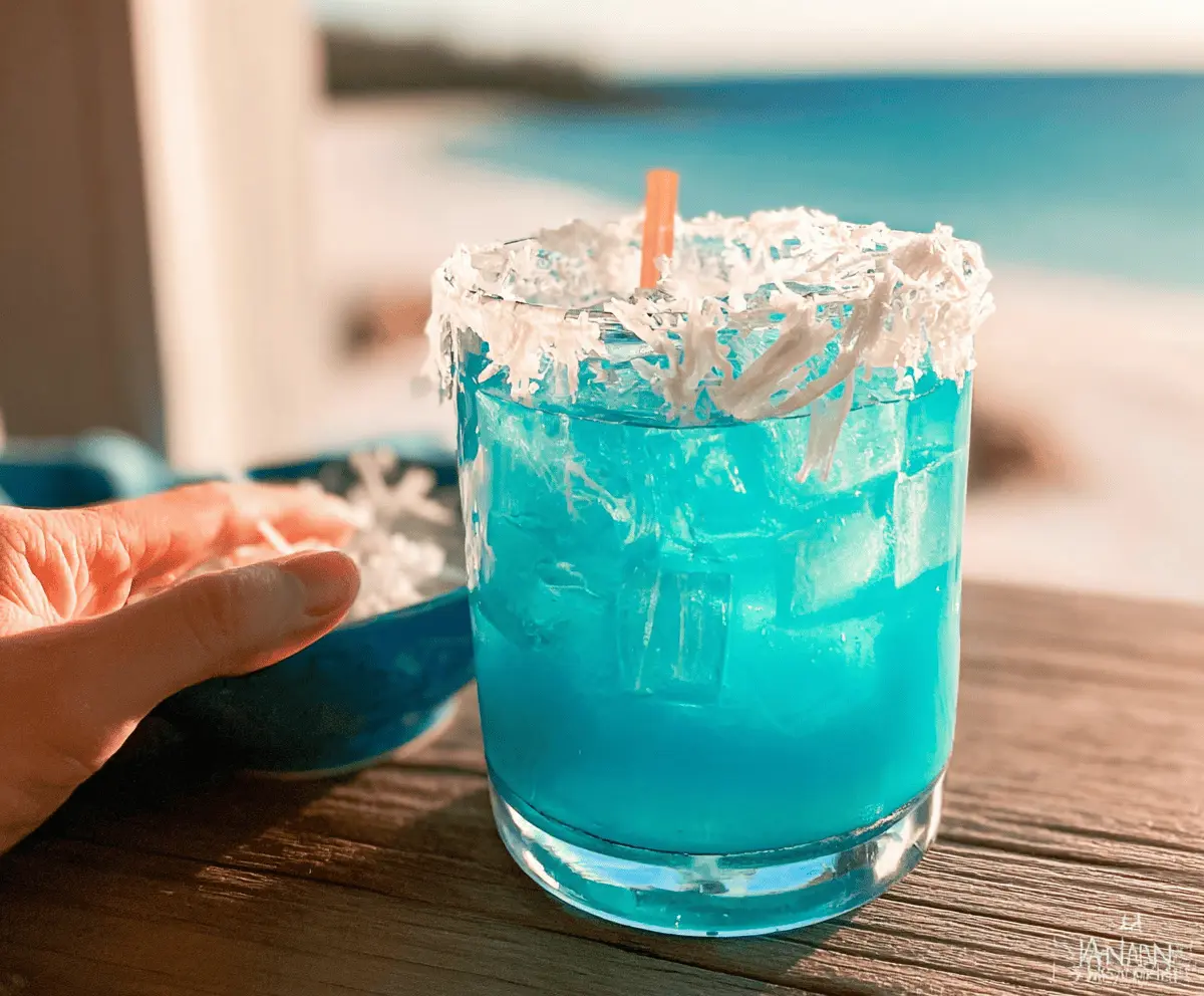 Easy Beach Water Cocktail Recipe for Summer